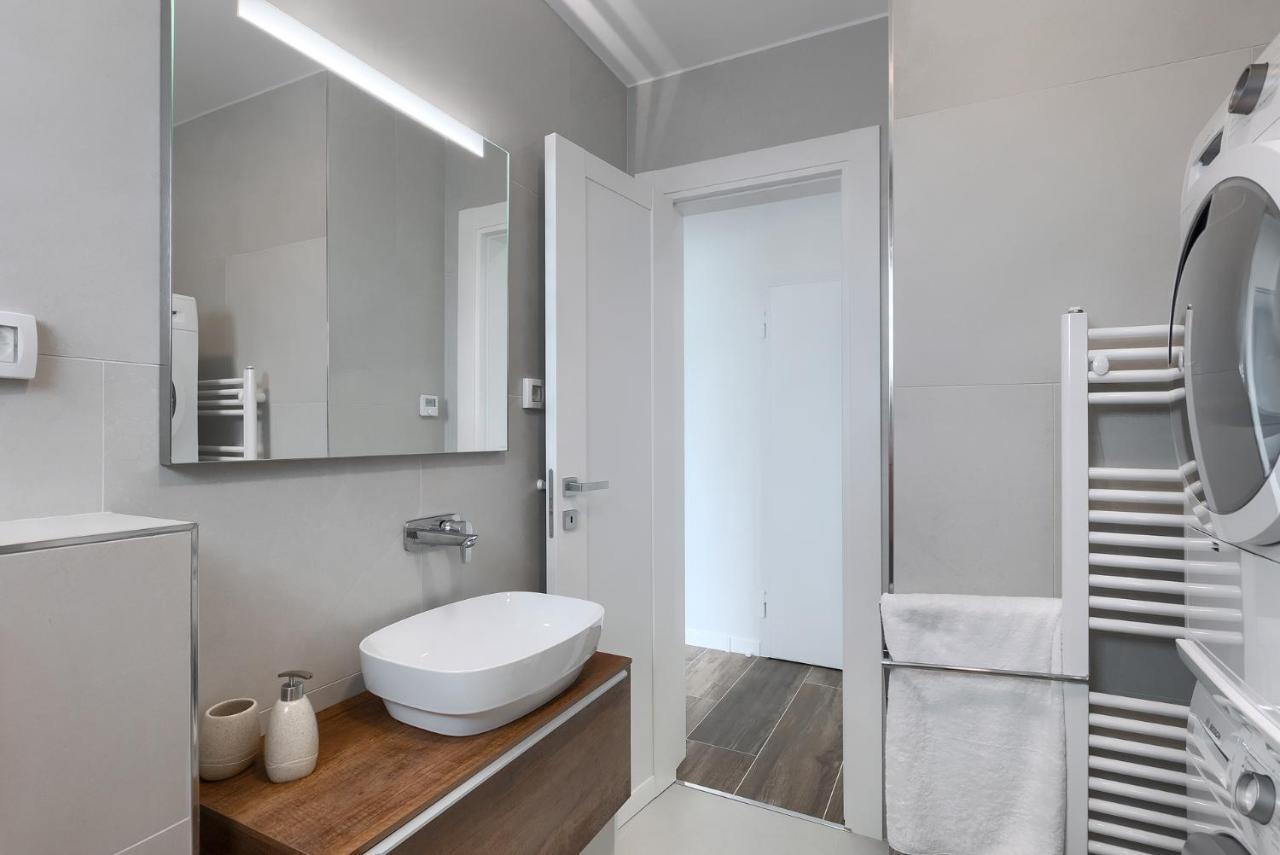 Exclusive Apartments Ellen & Micol-With 3 Free Mountain Bikes ペシュチャーナ・ウヴァラ エクステリア 写真